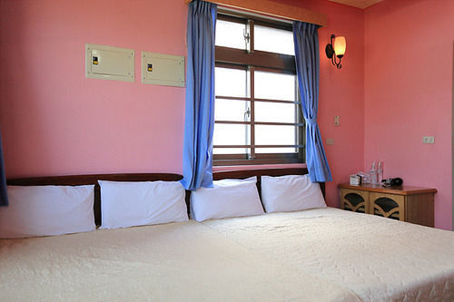 Sakura Homestay Nantou Buitenkant foto