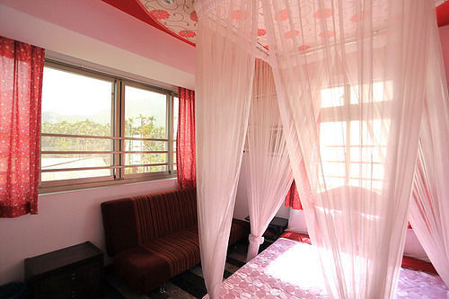 Sakura Homestay Nantou Buitenkant foto